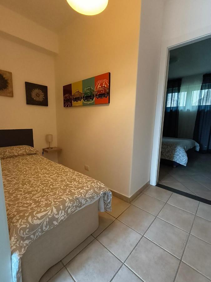 5 C Cutaias Apartment 卡塔尼亚 外观 照片